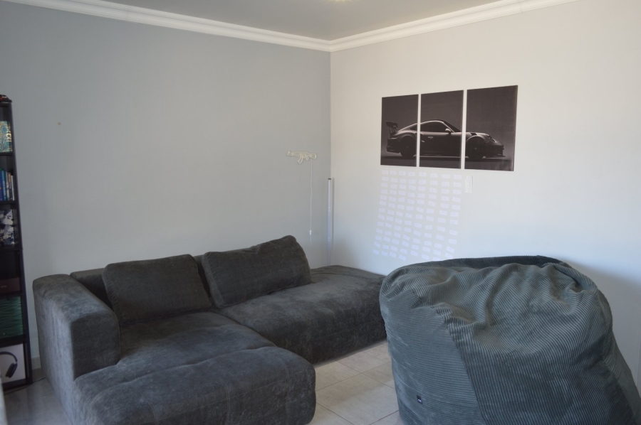3 Bedroom Property for Sale in Wilkoppies North West